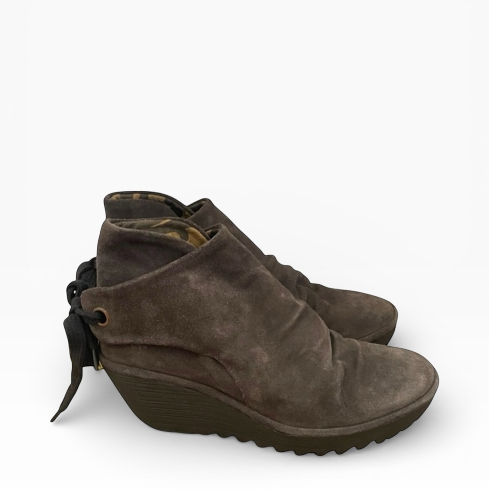 Fly London Yebi suede wedge ankle boots in brown, 8.5, almost new